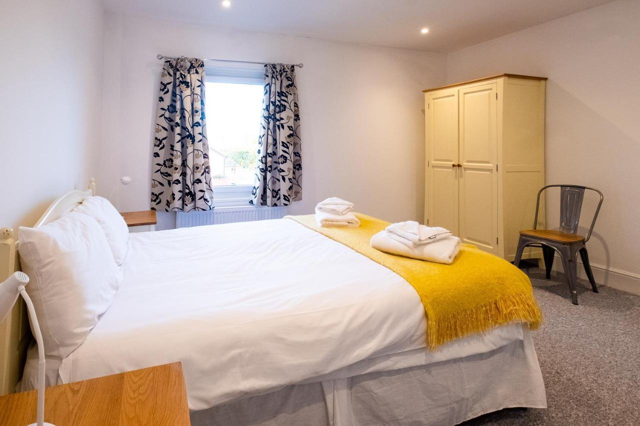 Rowan - Three Tuns Apartments , Wickham Market - By Aldeburgh Coastal Cottages Pettistree Eksteriør billede
